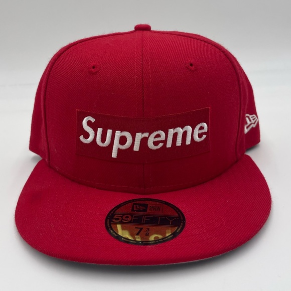 Supreme New Era R.I.P. red box logo size 7 3/8